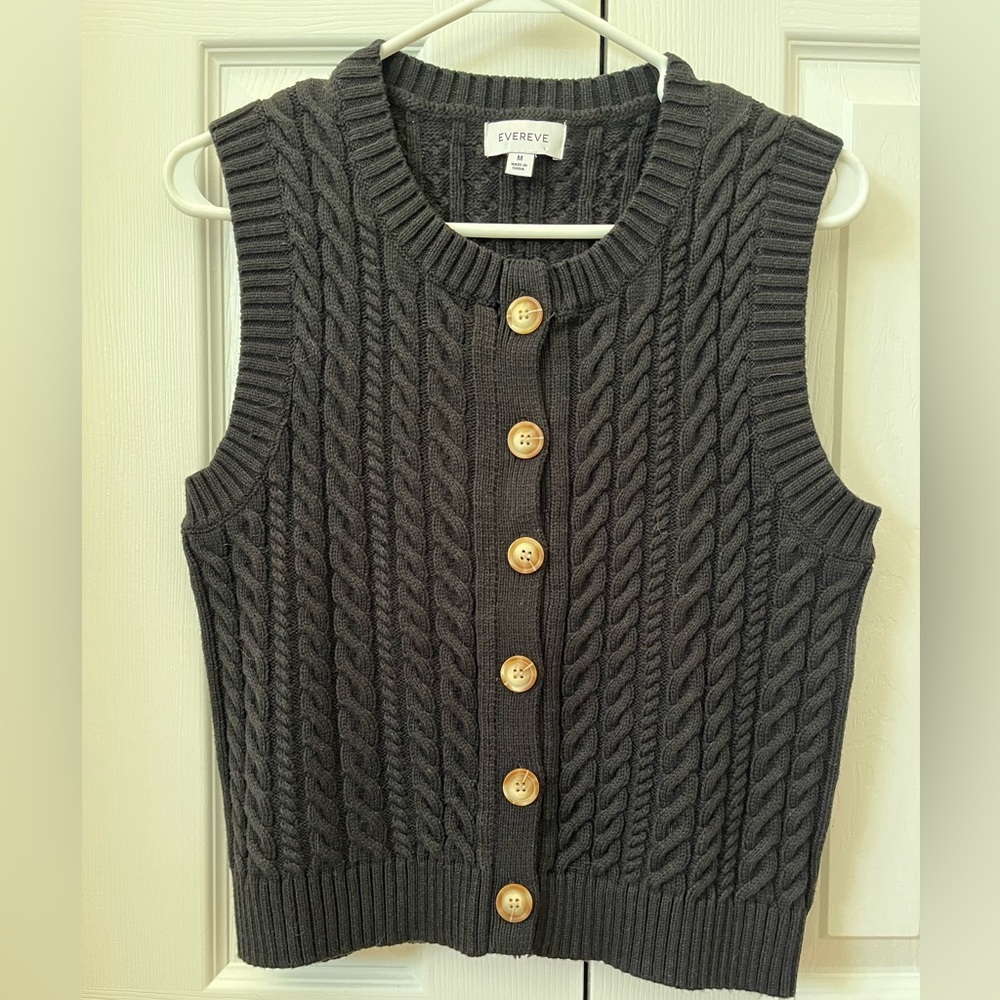 Evereve Black Cable Knit Button Front Sweater Vest Medium